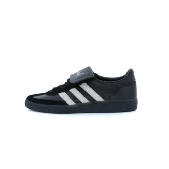 adidas handball spezial shukyu ewax schwarz weiss 1 330x330 - Adidas Handball Spezial Shukyu Ewax &bdquo;Schwarz Wei&szlig;&ldquo;