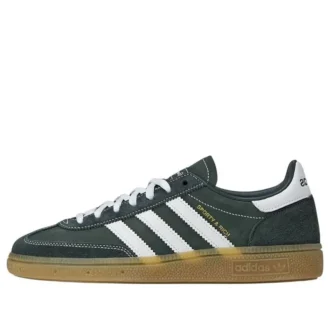 adidas x sporty rich handball spezial dark green 1 330x330 - Adidas X Sporty & Rich Handball Spezial &bdquo;Dark Green&ldquo;